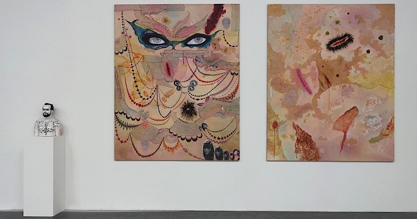 View â€ºGute Kunst? Wollen!â€¹ auf AEG NÃ¼rnberg 
BÃ¼ste â€ºPauleâ€¹ von Rosi Steinbach, GemÃ¤lde â€ºHaut IIIâ€¹, â€ºHaut Iâ€¹ von Paule Hammer
/SÃ˜R Rusche Sammlung, Oelde/Berlin 

